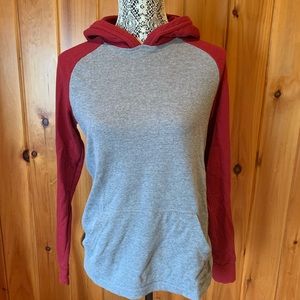 Long sleeve baseball t